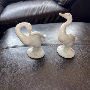 Ladro Pair Swans 1980 Vintage - Picture 1 of 3