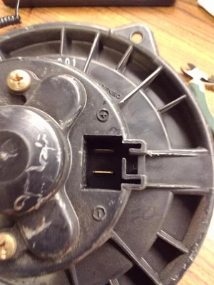 Motor soplador compatible con 98-02 MAZDA 626 105810 Foto 1 de 4