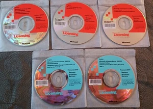 '5' Microsoft Licensing Servers/Server Applications Discs - VTG Software 2003/05 - Picture 1 of 6