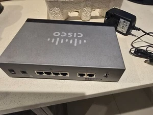 Cisco RV320 dual wan gigabit vpn router - Picture 1 of 4