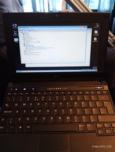 Dell Latitude 2120 - Picture 1 of 3