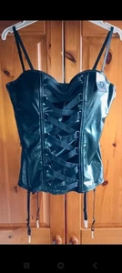 BNWT Lovehoney Fierce Leather Look Black Basque And G-String Set Size L 14-16 - Picture 1 of 2