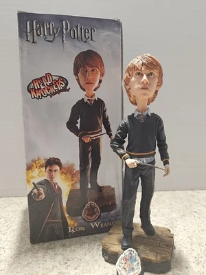 Raro Descontinuado Neca Harry Potter Cabeza Golpeadores Ron Weasley 8" Bobblehead Foto 1 de 4