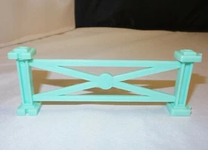 Vintage Kenner LPS Crystal Pony FENCE - Mint Green 1994 Littlest Pet Shop - Bild 1 von 2