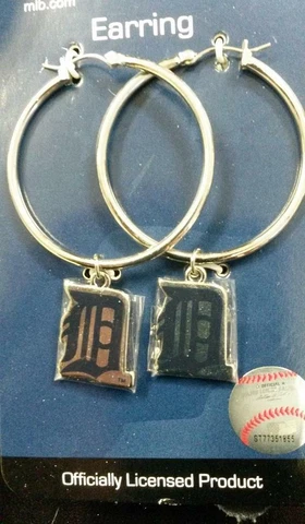 MLB Detroit Tigers Hoop Earrings Cover
