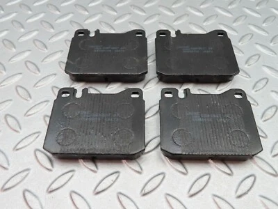 ♚5205� Mercedes-Benz R107 350SL cupé pastillas de freno delanteras uniformes GBP 0637 AF nuevo Foto 1 de 4