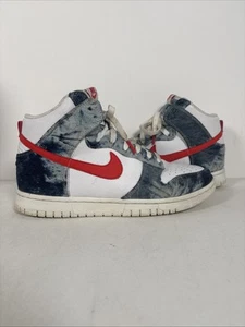 Mujer Talla 10 - Zapato Deportivo Nike Dunk Alto Denim Lavado Azul/Blanco/Rojo - Imagen 1 de 14