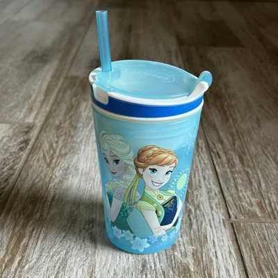 Snackeez Jr. Disney Frozen 2-in-1 Snack & Drink Cup 8oz Anna Elsa Olaf - Image 1 of 4