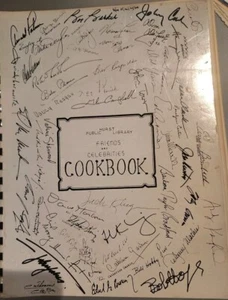 c.1980's Hurst Public Library Friends and Celebrities Cookbook - Bild 1 von 21