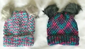 Cappello Bobble Invernale Bambini Ragazze Maglia Pom Pom Orecchie Nero Grigio Multi Unisex NUOVO - Foto 1 di 12