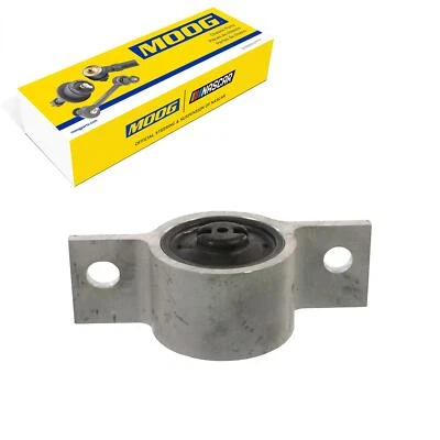 Buje de brazo de control de suspensión MOOG para Infiniti I30 2000-2001 Foto 1 de 3