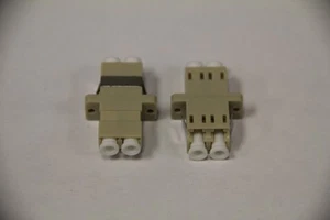 2 x Adaptador de Fibra Óptica LC-LC MM DUP Acoplador Dúplex Multimodo 50/125 Beige NUEVO - Imagen 1 de 2