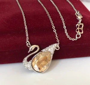 Luxus Halskette Schwan Herz Anhänger Crystal Kristalle Silber 18K Weißvergoldet - Bild 1 von 3