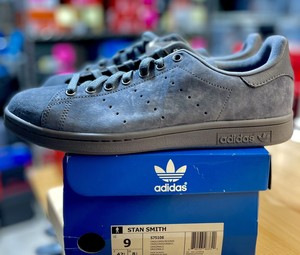 stan smith solid