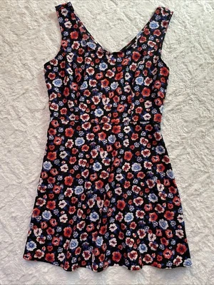 Vestido sin mangas Forever 21 para mujer MEDIANO sin mangas multicolor floral informal mini Foto 1 de 4