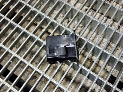 HONDA ODYSSEY RC1, RC2, RC4 Altre centraline G8C815HJ 2.35 Benzina 33223176 - Immagine 1 di 4