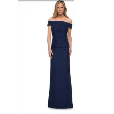Nuevo con etiquetas Vestido de Noche Columna Hombro Descubierto La Femme 29541 12 Azul Marino Vestido Formal $338 Foto 1 de 4