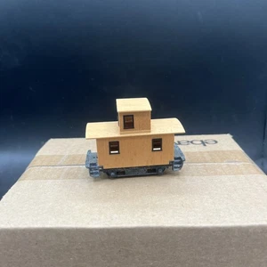 Vintage Wood Craftsman’s BUILT HO Scale Wood Bobber Caboose See Pics - Picture 1 of 7