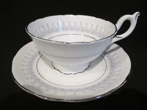 Coalport Avon Teacup and Saucer Vintage Bone China Made in England - Picture 1 of 4
