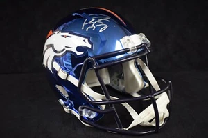 Peyton Manning Denver Broncos Signed Chrome Replica Helmet - Fanatics Authentic - Picture 1 of 9
