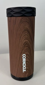 Enfriador de latas delgado Corkcle Nauset Surf madera de nogal latas delgadas de 12 onzas - Imagen 1 de 6