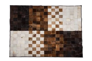 Aydin Mosaik braun weiß natürliches Rindsleder Patchwork Vorleger rechteckig 4 Fuß 7 Zoll x 6 Fuß 7 Zoll - Bild 1 von 10