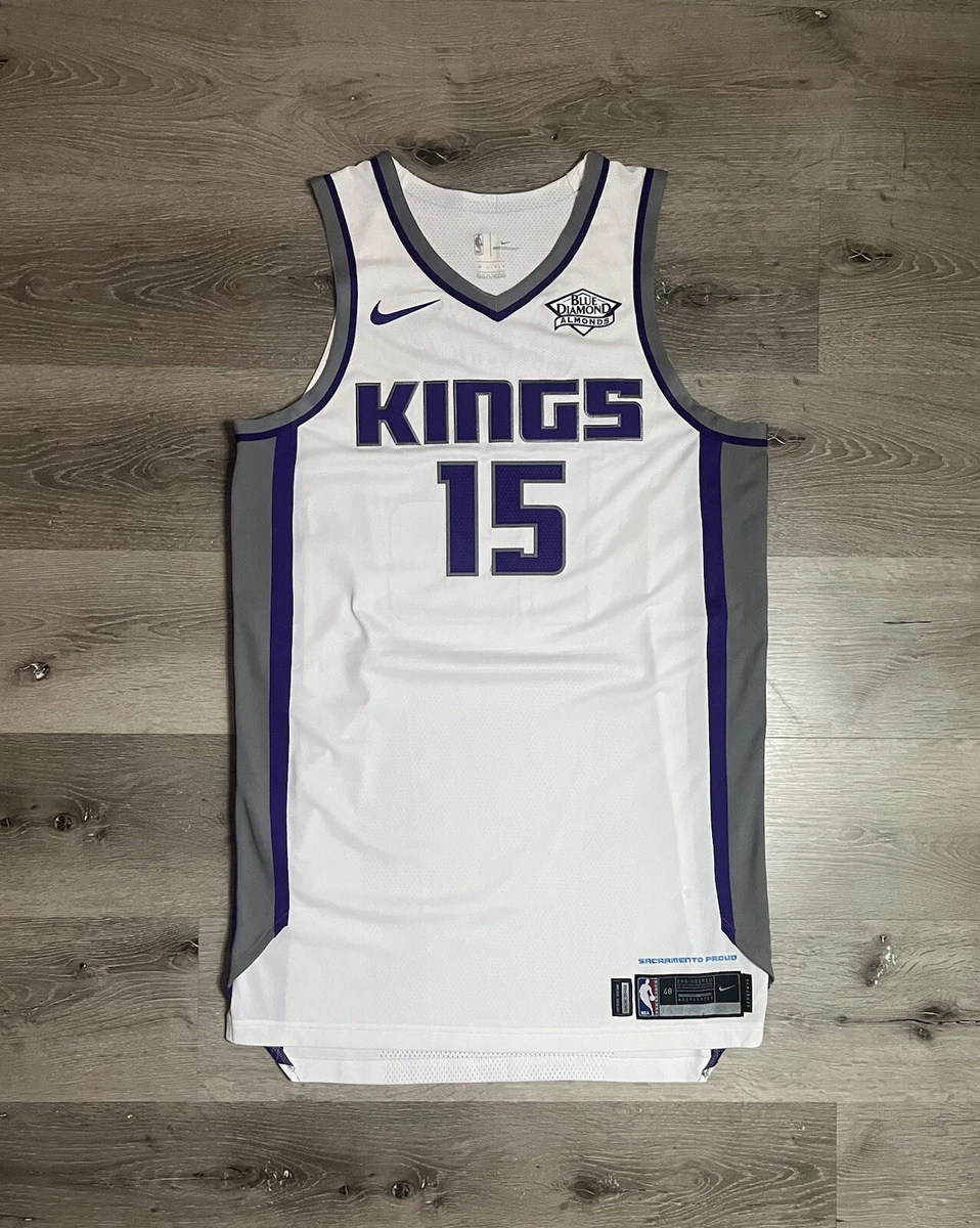 Sacramento Kings Vince Carter Sports Fan Apparel & Souvenirs for
