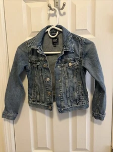 Excellent GAP Girls 100% Cotton Denim Jean Jacket, Medium Wash, Sz M (8) - Picture 1 of 4