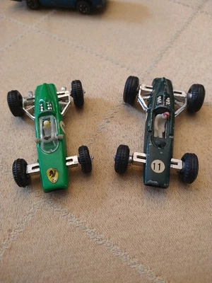  2 FERRARIS 002 004 ZEE TOYS HONG KONG DYNA MITE - Image 1 of 4