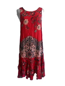 Free People Sommerkleid rot Blumen Paisley ärmellos Festival Rüschensaum Gr. M - Bild 1 von 13