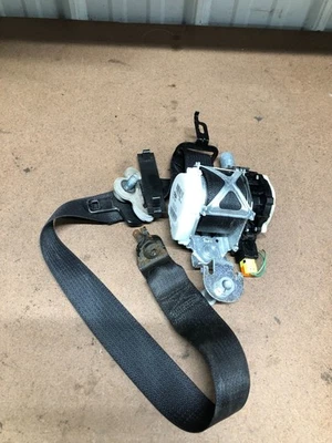 Dodge Ram 1500 2500 13-20 doble cabina conductor cinturón retractor negro p5k991x9af Foto 1 de 4