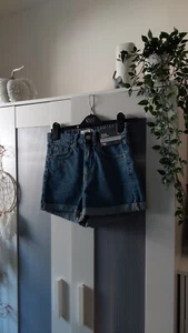 Atmosphere Denim Blue Mom Shorts Size 8 - Picture 1 of 3