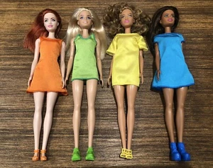 Muñecas Barbie del Arco Iris Vestido Colores Paquete de 6, Colorido, Cabeza Roja, AA, Rizado - Imagen 1 de 12