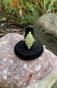 Sterling .925 Thai Peridot Cluster Cocktail Ring Size 8 August Birthstone - Picture 1 of 6