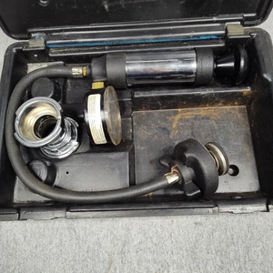 Stant ST270 12270 Cooling System Pressure Tester in Case, Adapter, Manual - Picture 1 of 4