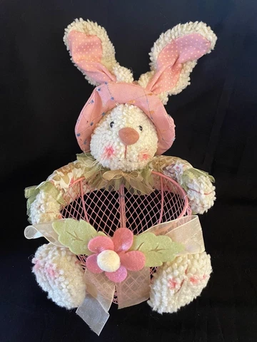 RARE UNIQUE VINTAGE PINK METAL BASKET W/ PLUSH BUNNY RABBIT HEAD, HANDS & FEET Cover