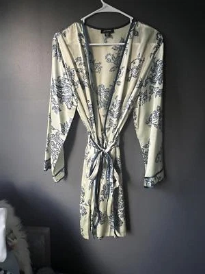 Elegante bata Jones New York para mujer - L/XL - diseño floral Foto 1 de 4