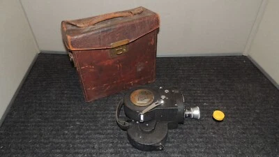 Vintage Victor Cine Camera Model 3 w/ Case - Imagem 1 de 4