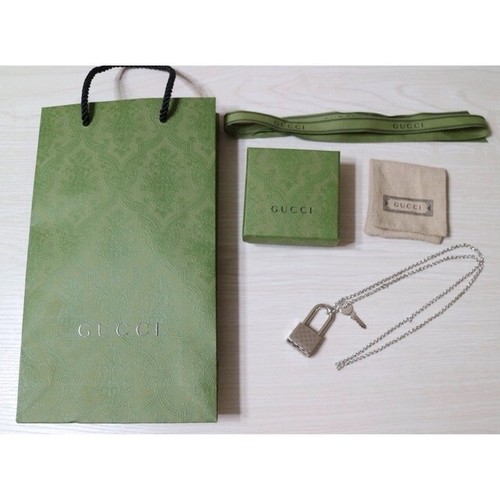 Collana Catena Lucchetto Colore Argento Gucci GG con Scatola Chiavi e Catena Novità B7