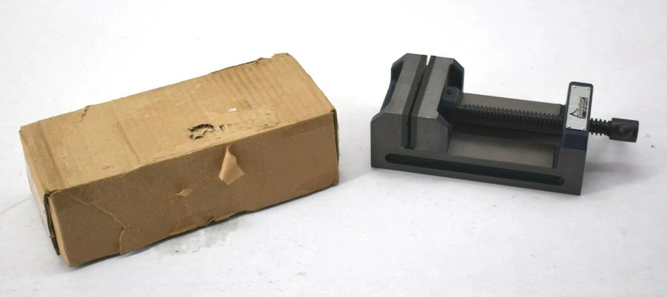 Gibraltar Products Hierro Tubo de Alta Resistencia Base Fija Vicio Herramienta de Fontanería 7-7/8" x4" Foto 1 de 4