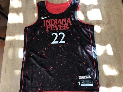 Camiseta deportiva para adultos Indiana Fever Caitlin Clark Stranger Things Swingman (LG)  Foto 1 de 4