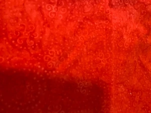 Red Swirl dots Scrap 9"x 29”, Cotton Fabric, Fat eighth, Batiks - Picture 1 of 2