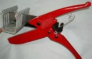Long Blade Hand Held Wiring Duct Cutter for Plastic & Cable Ducts-Up to 3" Depth - Picture 1 of 1