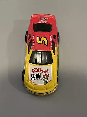 Vintage 1996 KELLOGG MINI-CAR Terry LABONTE 5 CORN FLAKES CAR MR - Image 1 of 4