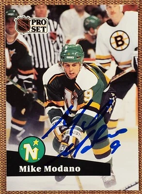 1991 Pro Set #105 Mike Modano Minnesota North Stars Orignal Hockey Card JSA AUTO - Image 1 of 4