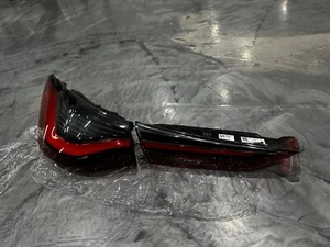 BMW 4 Series G22/G26/G82 Left Side - OEM Driver Side Tail Light Set - Foto 1 di 16
