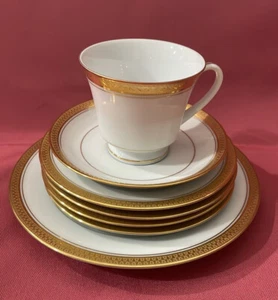 Noritake Crestwood Gold 6-piece Set - D1047 - Picture 1 of 6
