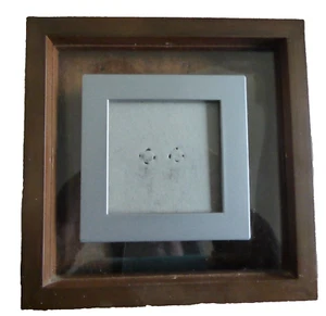 Schwebender Foto Bilderrahmen 6,5 Zoll quadratisch Fotogröße 3 Zoll - Bild 1 von 3