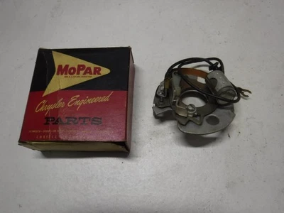 1958 Chrysler Windsor Distributor Breaker Plate 1843482 - Image 1 of 2