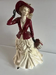 Royal Worcester Figurine 1999 - "VICTORIA" - RW4731 LIMITED ENGLISH BONE CHINA - Picture 1 of 5